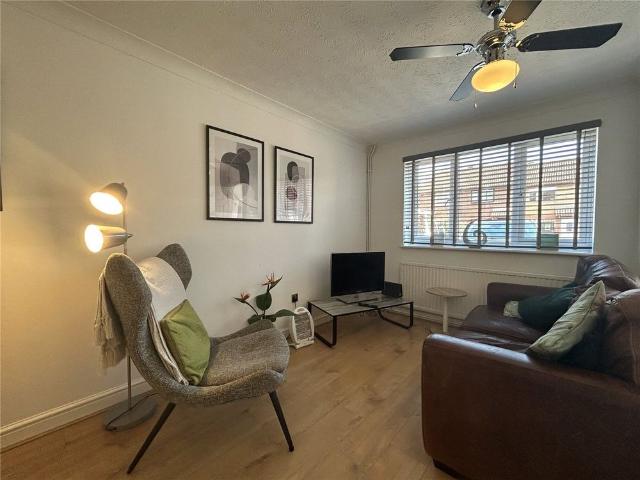 House for rent in Lambrook, Rumwell
