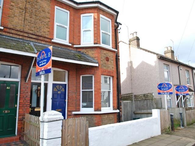 Apartment for rent in London Borough of Ealing, Hanwell