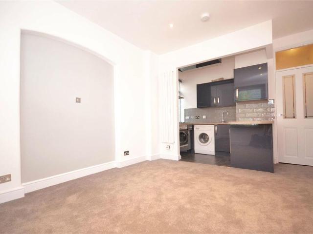 Studio for rent in St Margarets, Greater London