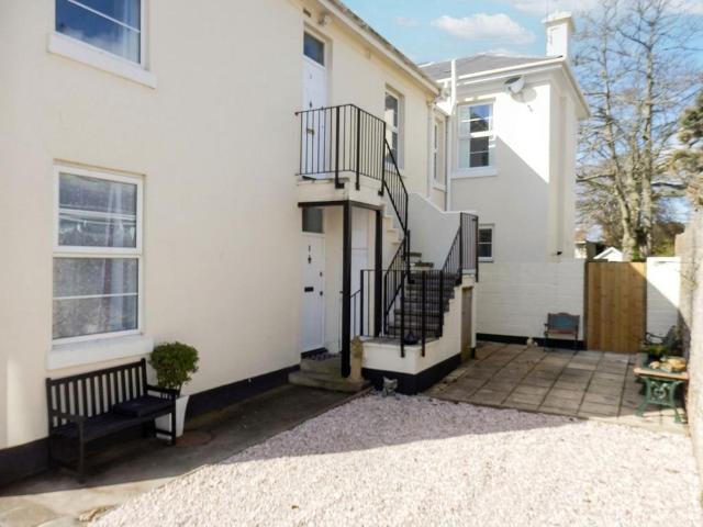 Apartment for rent in Babbacombe