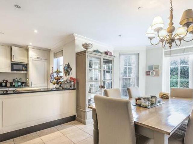 House for sale in Twickenham, Greater London