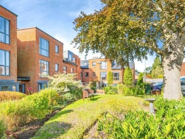 House for sale in Littlecote, West Sussex