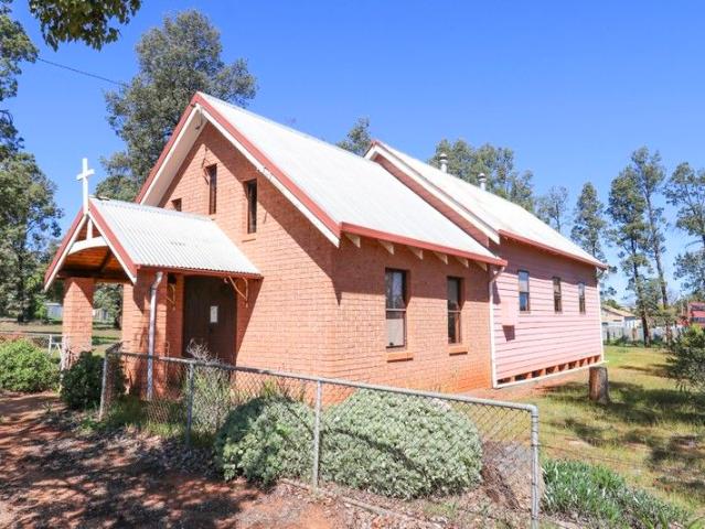 House for sale in Ardlethan, New South Wales