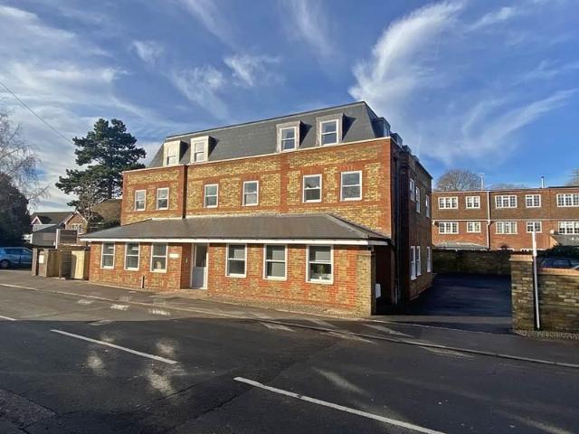 Studio for rent in Wooburn, Bourne End