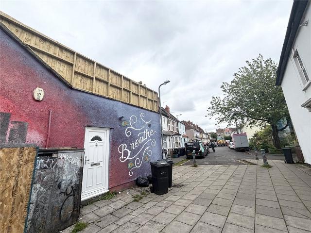 Room for rent in Easton, Feckenham