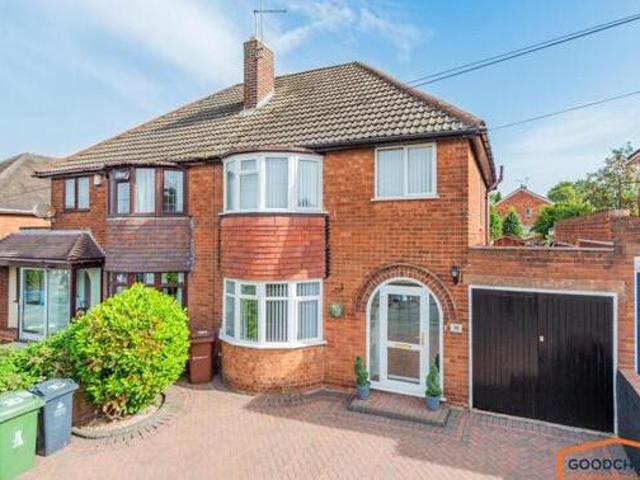 House for sale in Brownhills, West Midlands