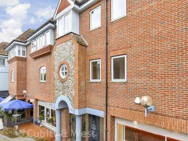 House for sale in Pachesham Park, Surrey