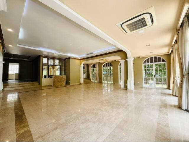 Townhouse for sale