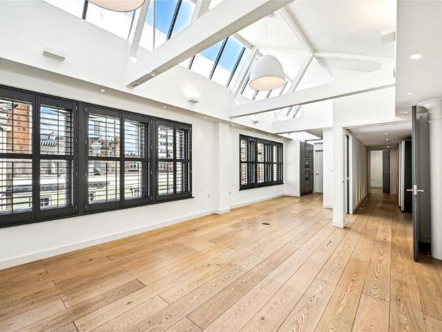 House for rent in Covent Garden, Mayfair