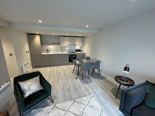 Apartment for rent in Park Central, Birmingham