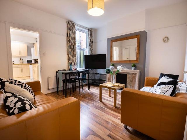 Apartment for rent in St. Martin's, The Bridge