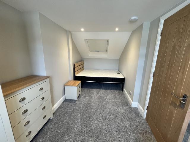 Room for rent in Round Hill, Brighton & Hove