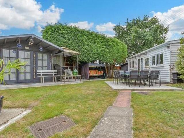 House for sale in Folkestone, Kent