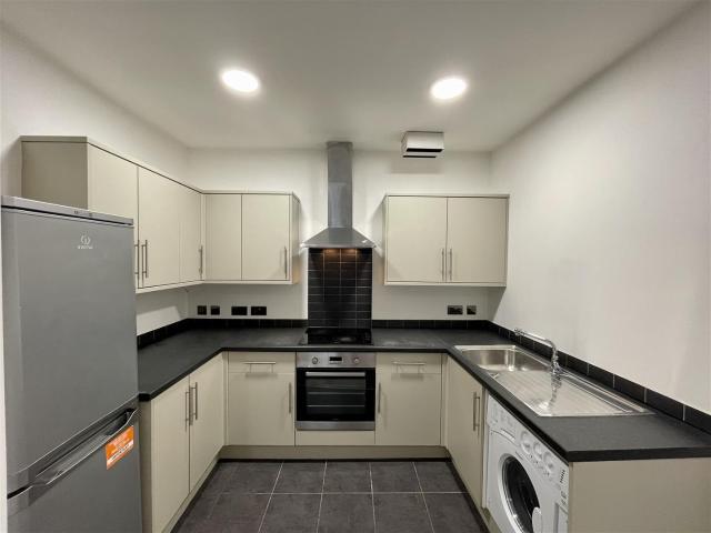 Apartment for rent in City Centre, Falcon Lodge