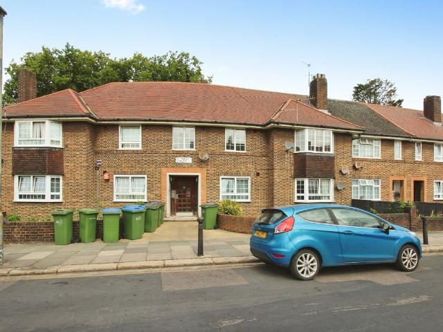 Apartment for rent in Charlton Riverside, Greater London