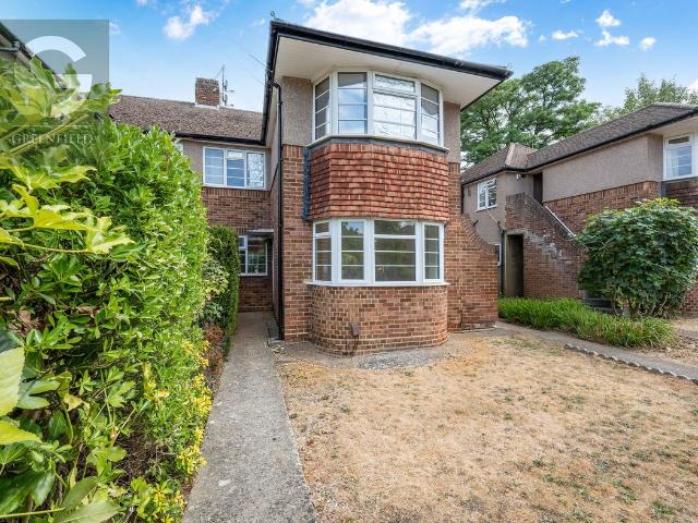 House for rent in Stoneleigh, Ewell