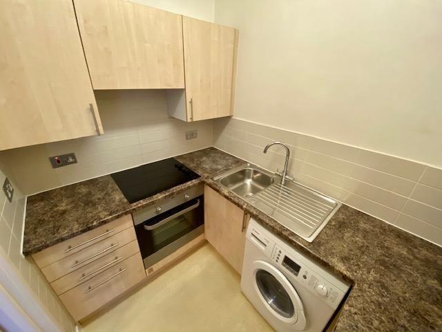 Studio for rent in Maidenhead