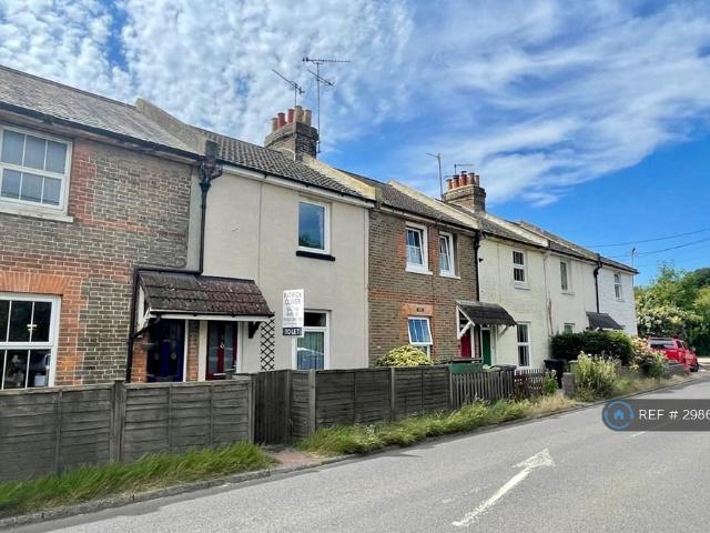 House for rent in Sidley, Heathlands