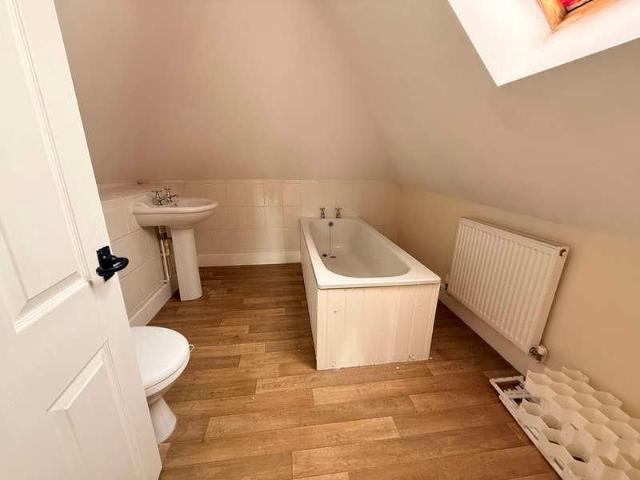 Townhouse for rent in Newent, Bromsberrow Heath