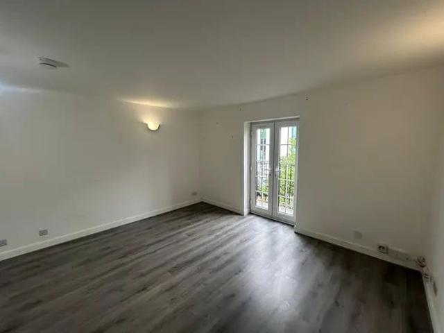 Apartment for rent in Huntingdon