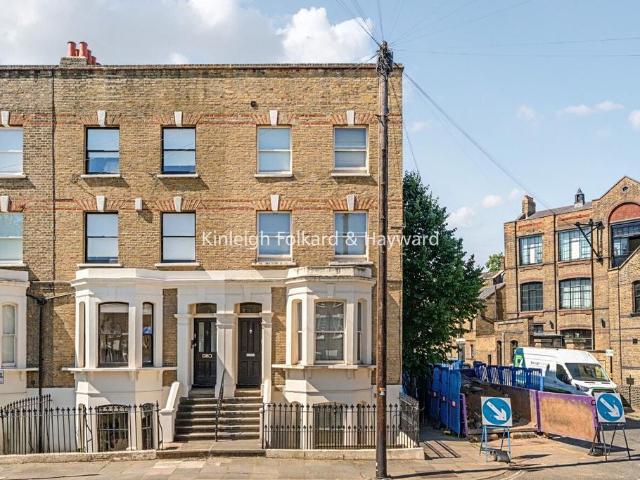 House for rent in Kennington, Greater London