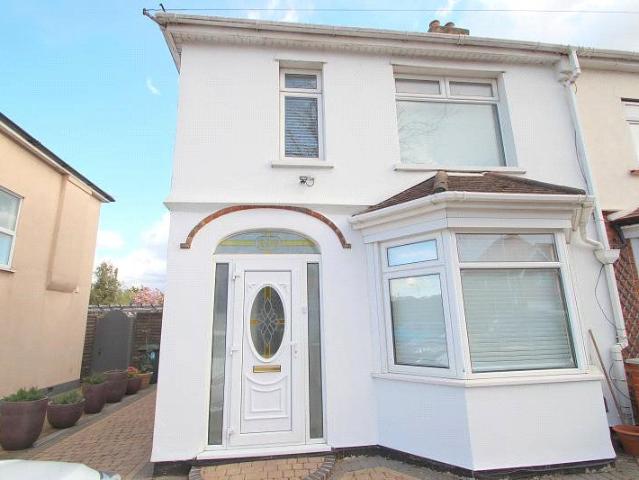 House for rent in Upminster, Greater London
