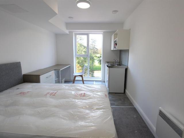 Studio for rent in St Mary's, City Of Southampton