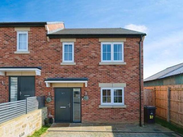 House for sale in Wombwell, South Yorkshire