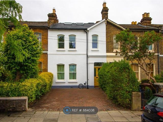House for rent in Nunhead, Greater London