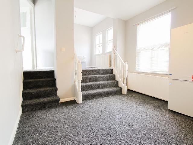 Studio for rent in London Borough of Croydon, Greater London