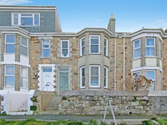 House for sale in Newquay, Cornwall