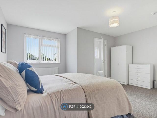Room for rent in Warley Wigorn, Sandwell
