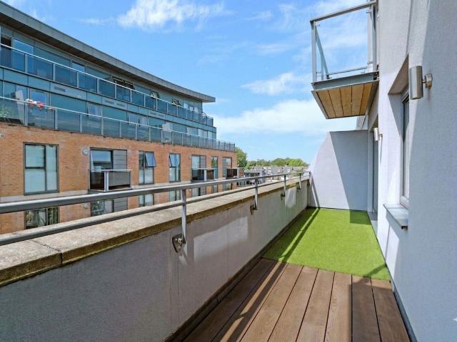 Apartment for rent in Surbiton, Greater London