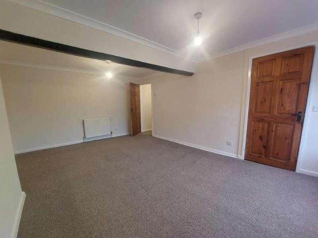 House for rent in Whitchurch Urban, Whitchurch