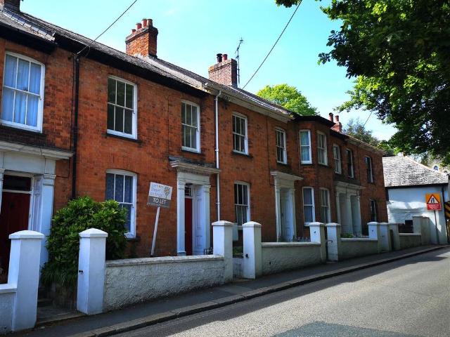 House for rent in Penweathers, Cornwall
