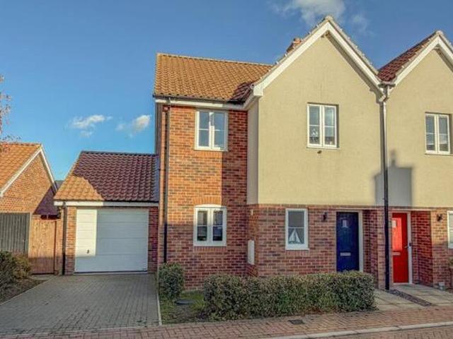 House for sale in Otley, West Yorkshire