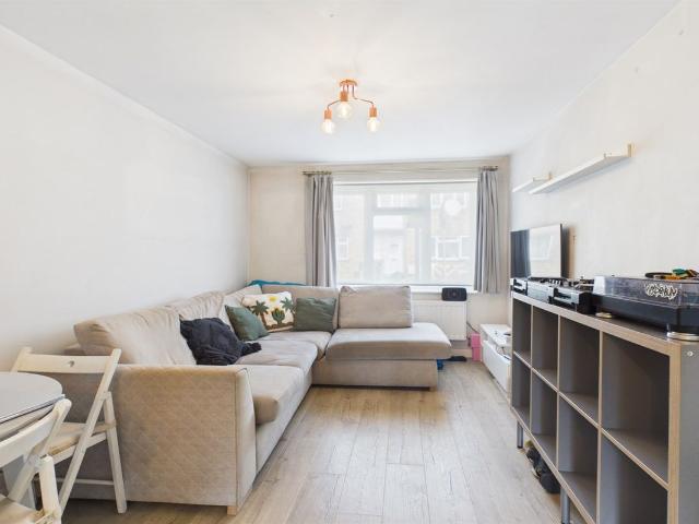 Apartment for rent in Brixton, Greater London