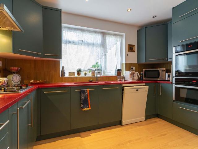 Room for rent in St Matthew's Estate, Greater London