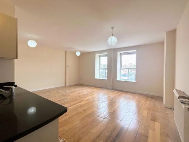 Apartment for rent in Key Street, Suffolk