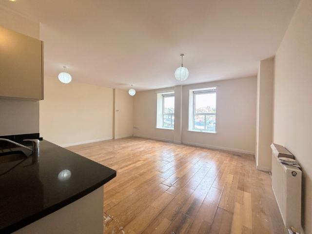 Apartment for rent in Key Street, Suffolk