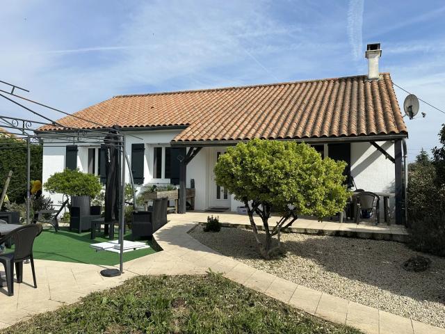 Maison vente à Montmorillon, Saint-maurice-la-clouère