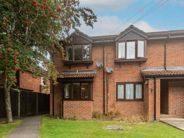 House for sale in Fleet, Hart