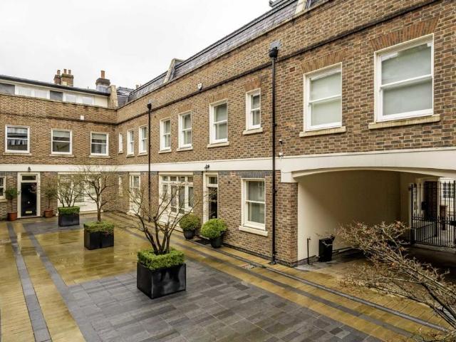 House for rent in City of Westminster, Greater London