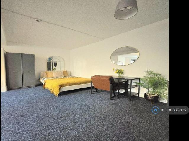 Apartment for rent in West Cliff, Bournemouth
