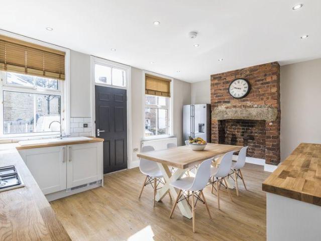 House for rent in Headingley Hill, Headingley