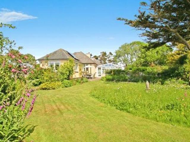 House for sale in Newquay, Cornwall