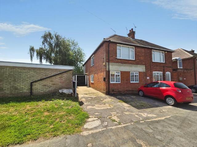 House for rent in Chipping Hill, Essex