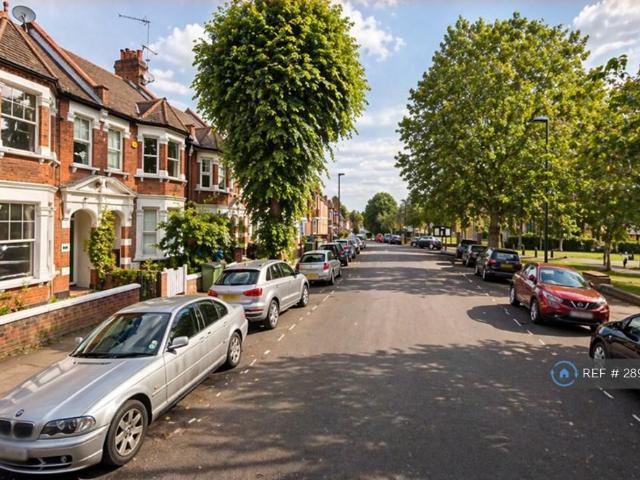 House for rent in Plumstead, Greater London