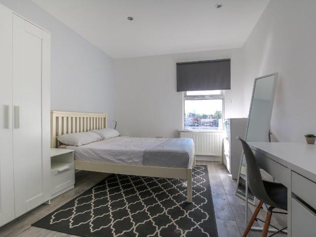Apartment for rent in Plumstead, Greater London