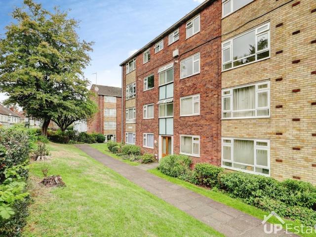Apartment for rent in Bishopsgate Green, Coventry